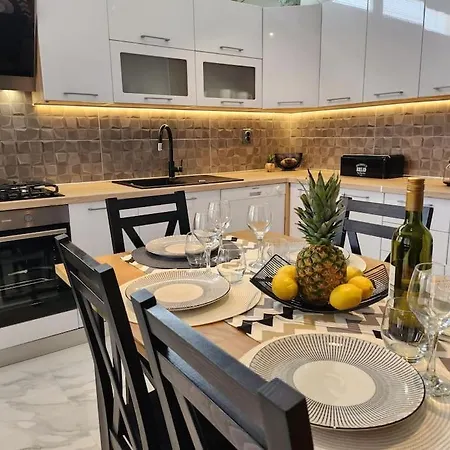 Viki Apartamento Baška Voda